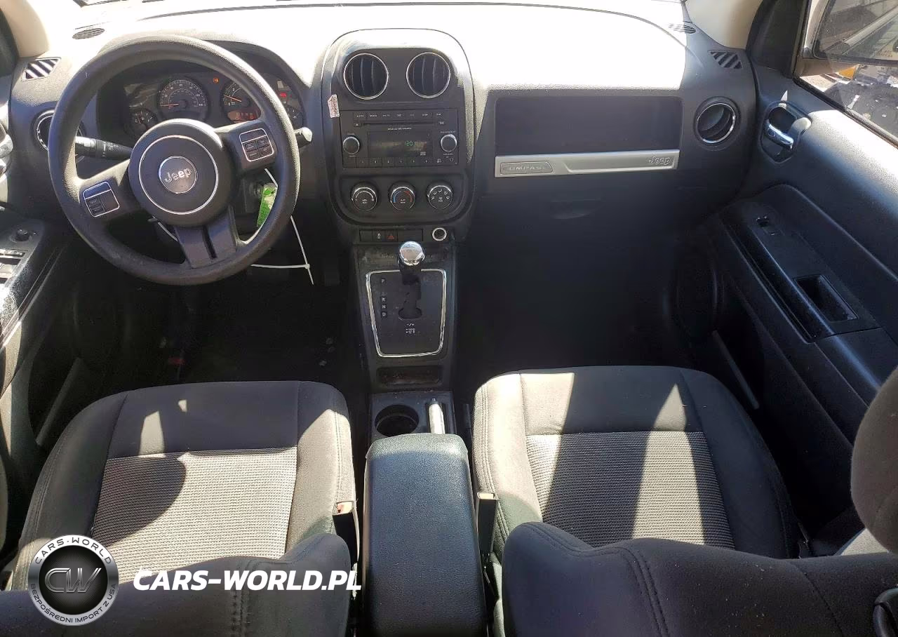 2014 Jeep Compass Sport VIN:1C4NJCBA9ED844810 - 8