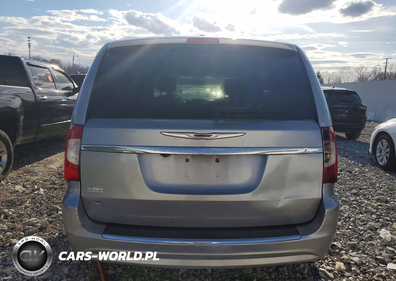 2013 Chrysler Town & Country Touring VIN:2C4RC1BG8DR674262 - 6