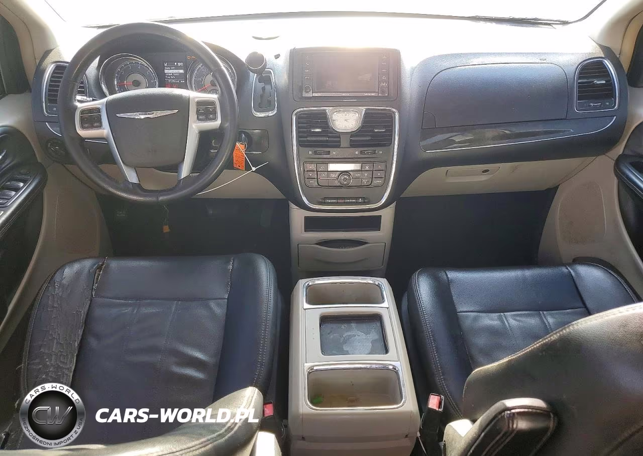 2013 Chrysler Town & Country Touring VIN:2C4RC1BG8DR674262 - 8