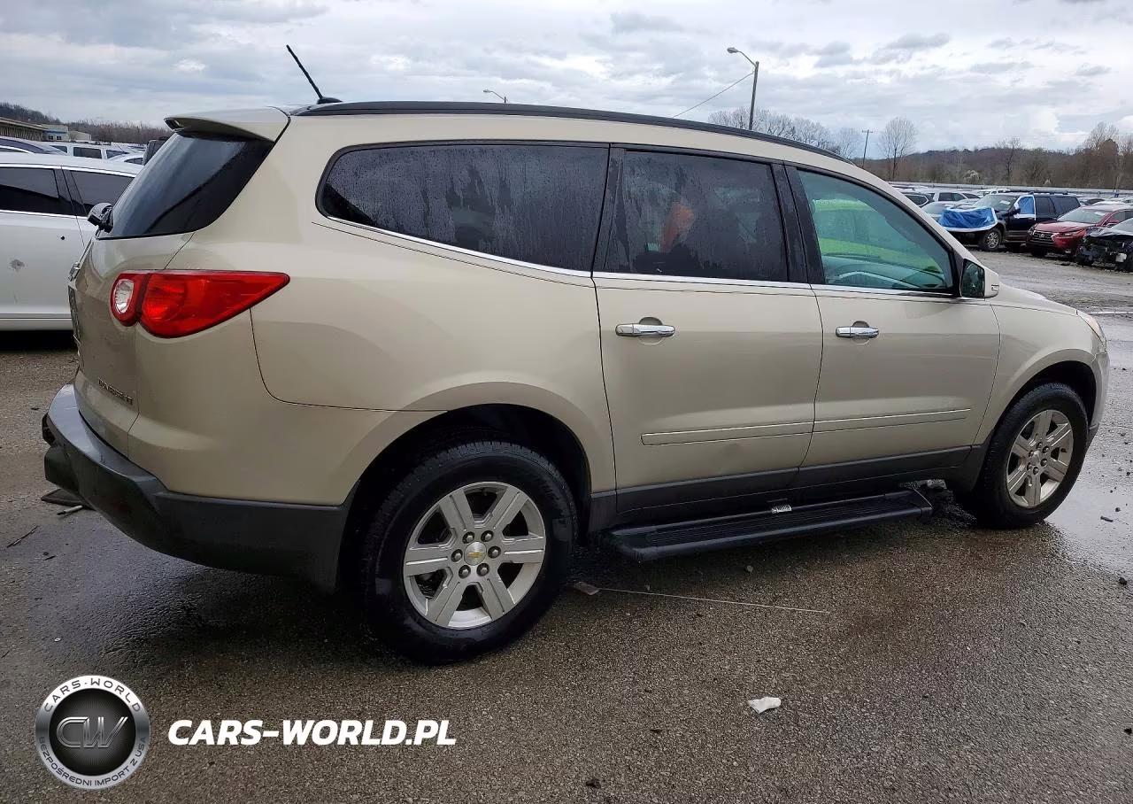 2011 Chevrolet Traverse Lt VIN:1GNKRGED1BJ397337 - 3