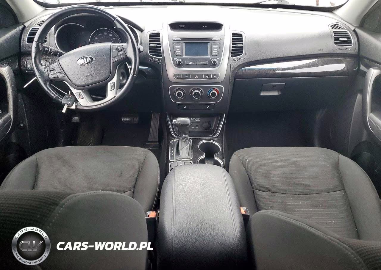 2015 Kia Sorento Lx VIN:5XYKTCA68FG608873 - 8