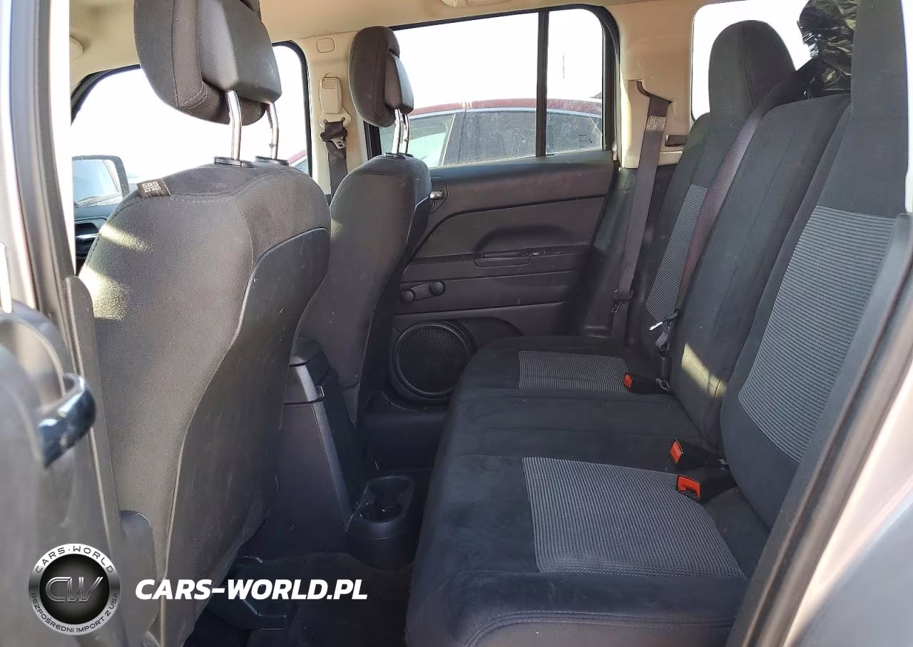 2017 Jeep Patriot Sport VIN:1C4NJPBA5HD162082 - 11