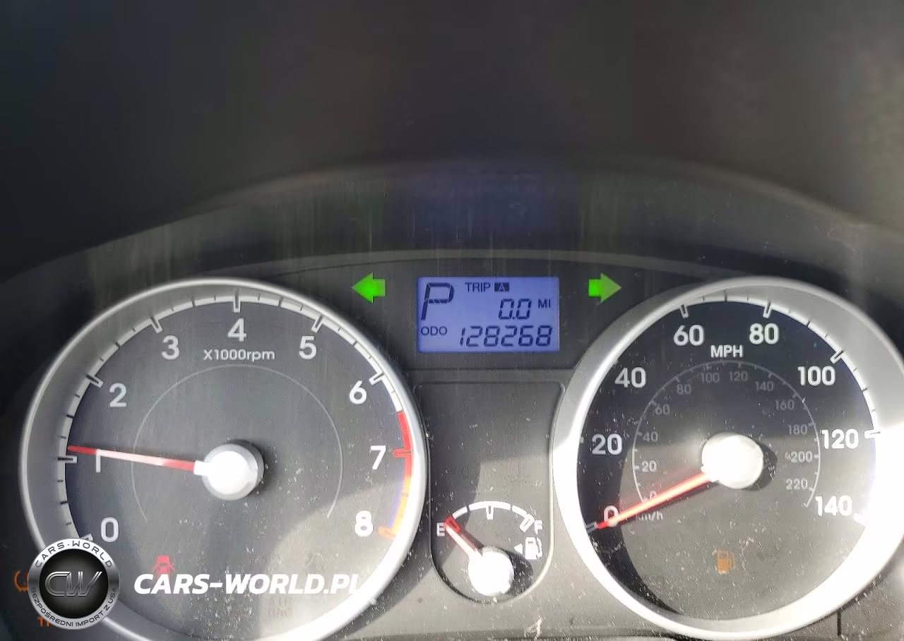 2011 Hyundai Accent Gls VIN:KMHCN4AC0BU606551 - 9