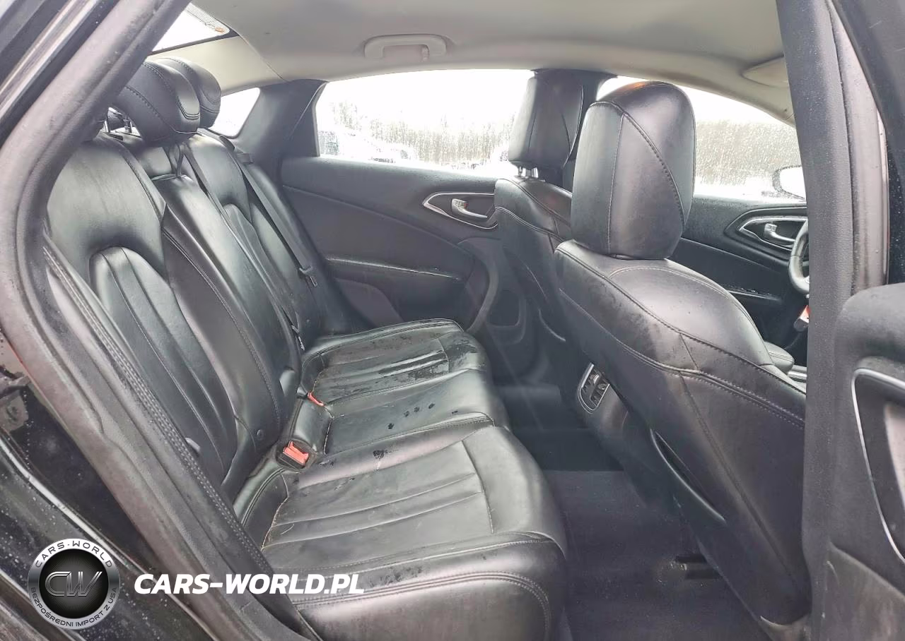 2016 Chrysler 200 Limited VIN:1C3CCCAB6GN182858 - 10