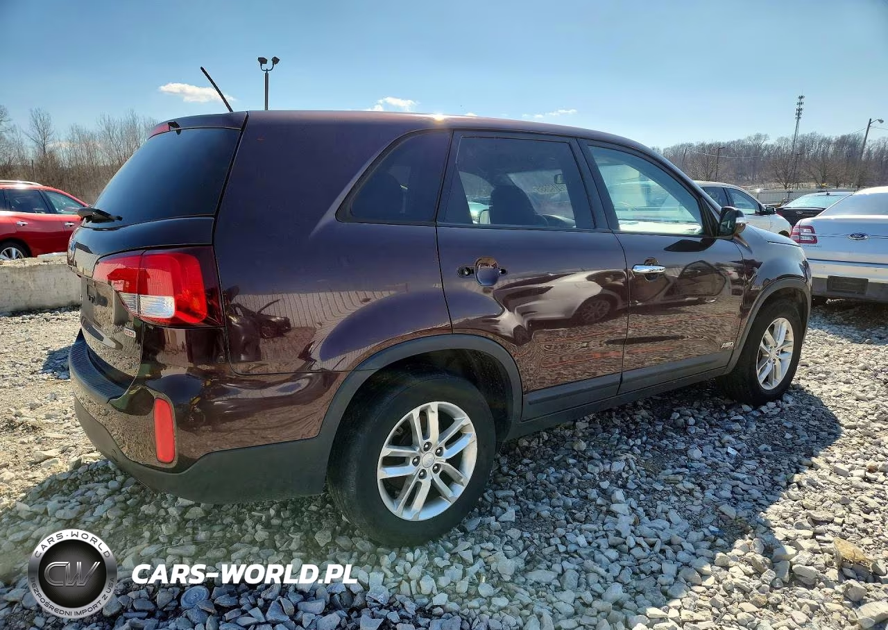 2015 Kia Sorento Lx VIN:5XYKTCA61FG558902 - 3