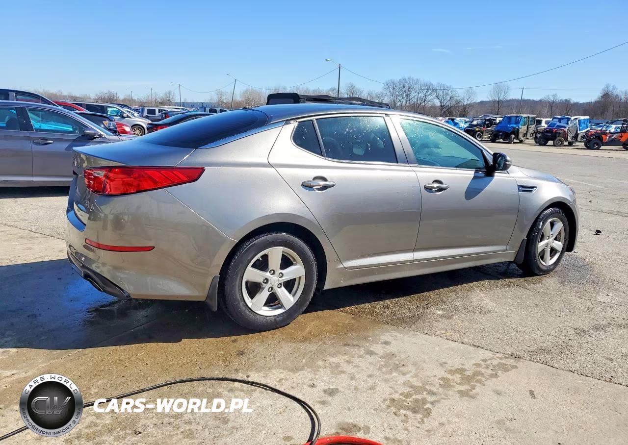 2015 Kia Optima Lx VIN:5XXGM4A77FG468286 - 3