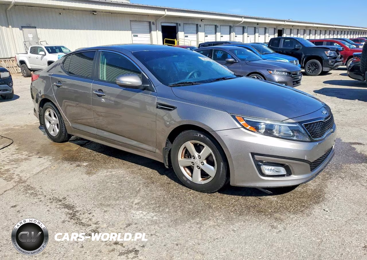 2015 Kia Optima Lx VIN:5XXGM4A77FG468286 - 4