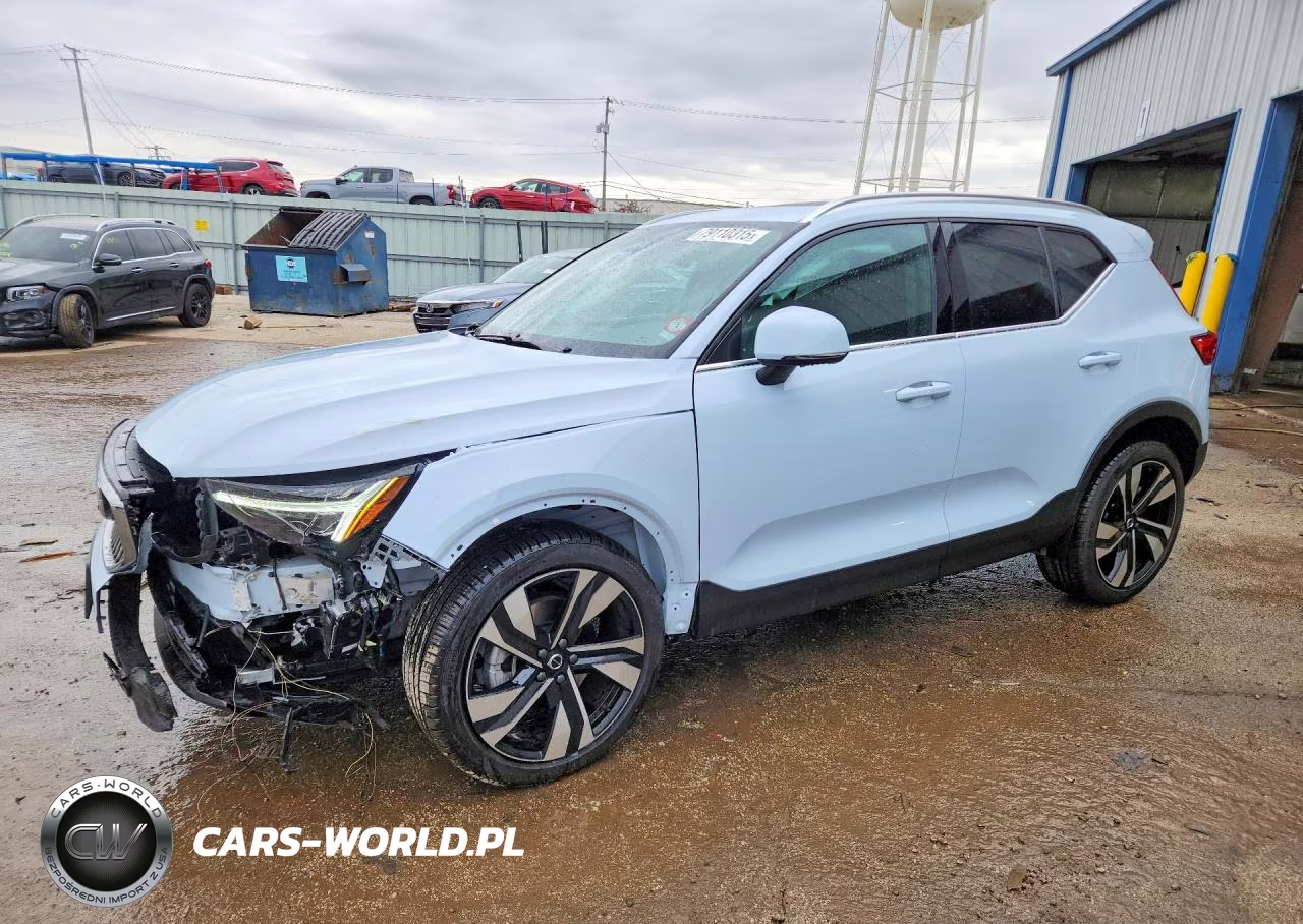 2025 Volvo Xc40 Plus
