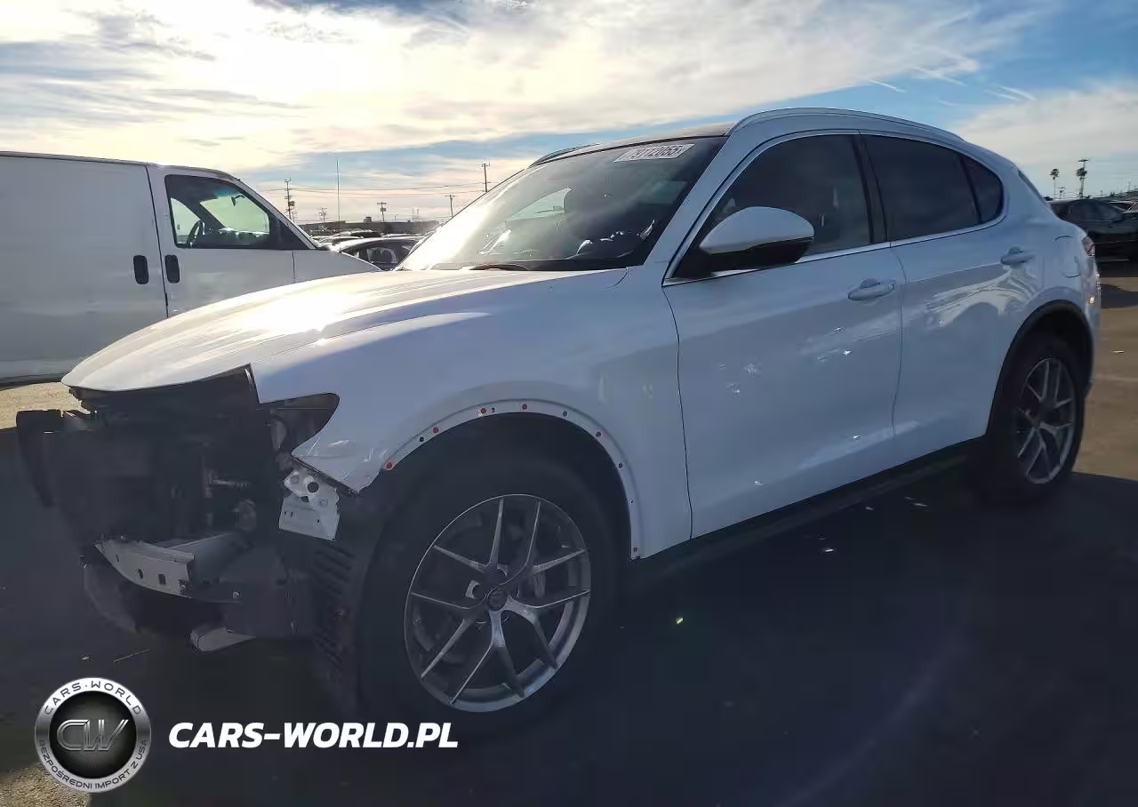 2018 Alfa Romeo Stelvio Ti