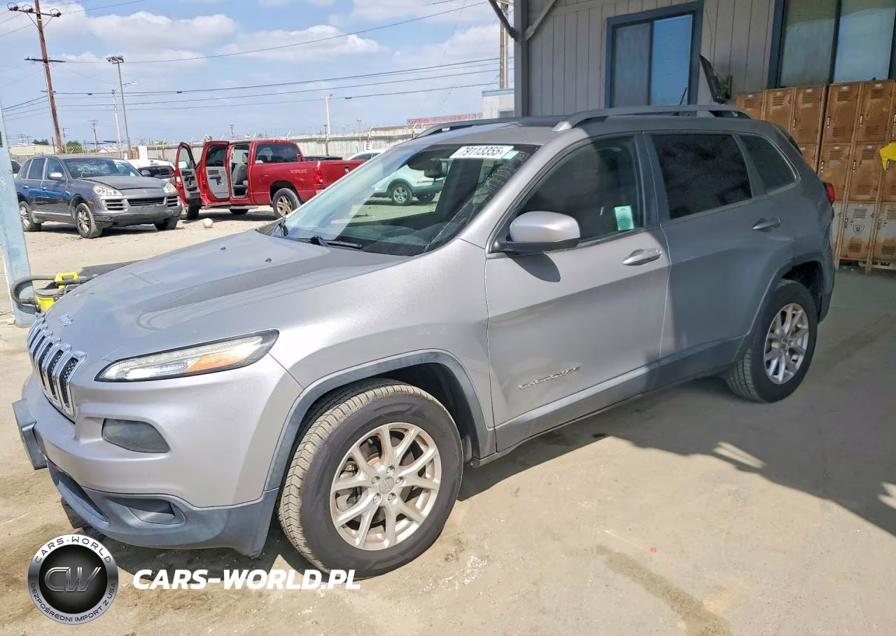 2015 Jeep Cherokee Latitude – zdjęcie 1 z 13