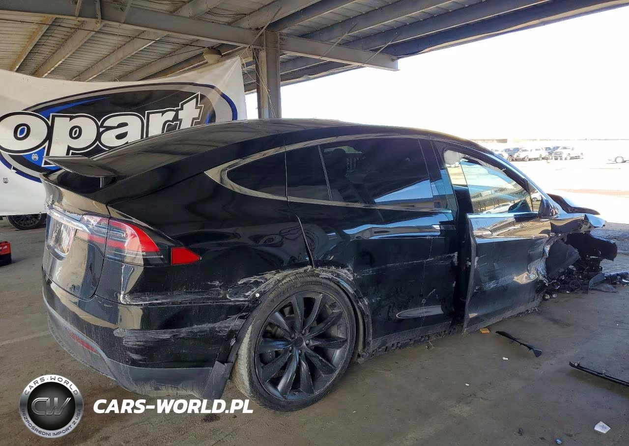 2017 Tesla Model X VIN:5YJXCDE25HF051529 - 3