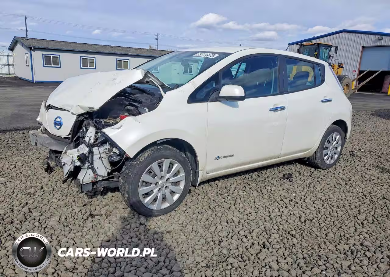 2016 Nissan Leaf S-30