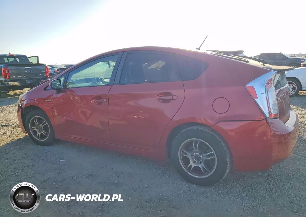 2013 Toyota Prius Two VIN:JTDKN3DUXD1708586 - 2
