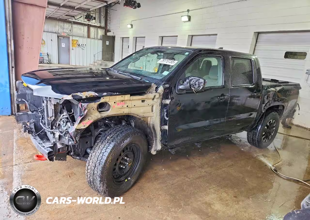 2023 Nissan Frontier Pro-4X