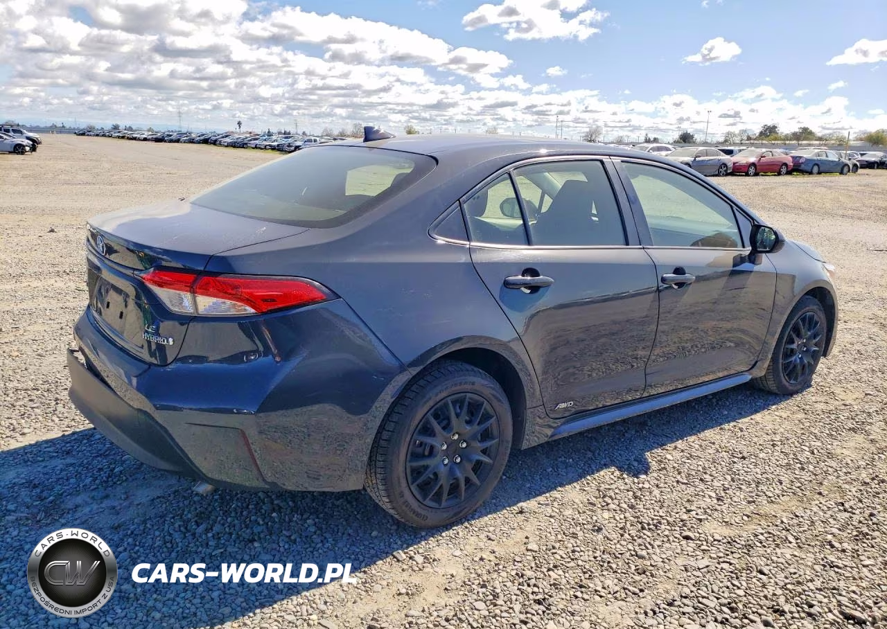 2023 Toyota Corolla Le VIN:JTDBDMHE9P3000799 - 3
