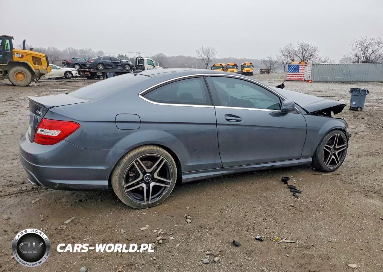 2013 Mercedes-Benz C 350 4Matic VIN:WDDGJ8JB9DG071291 - 3