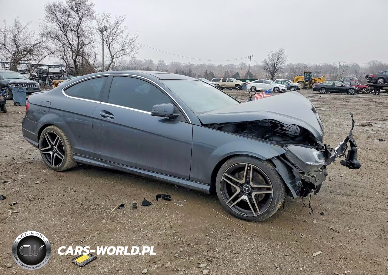 2013 Mercedes-Benz C 350 4Matic VIN:WDDGJ8JB9DG071291 - 4