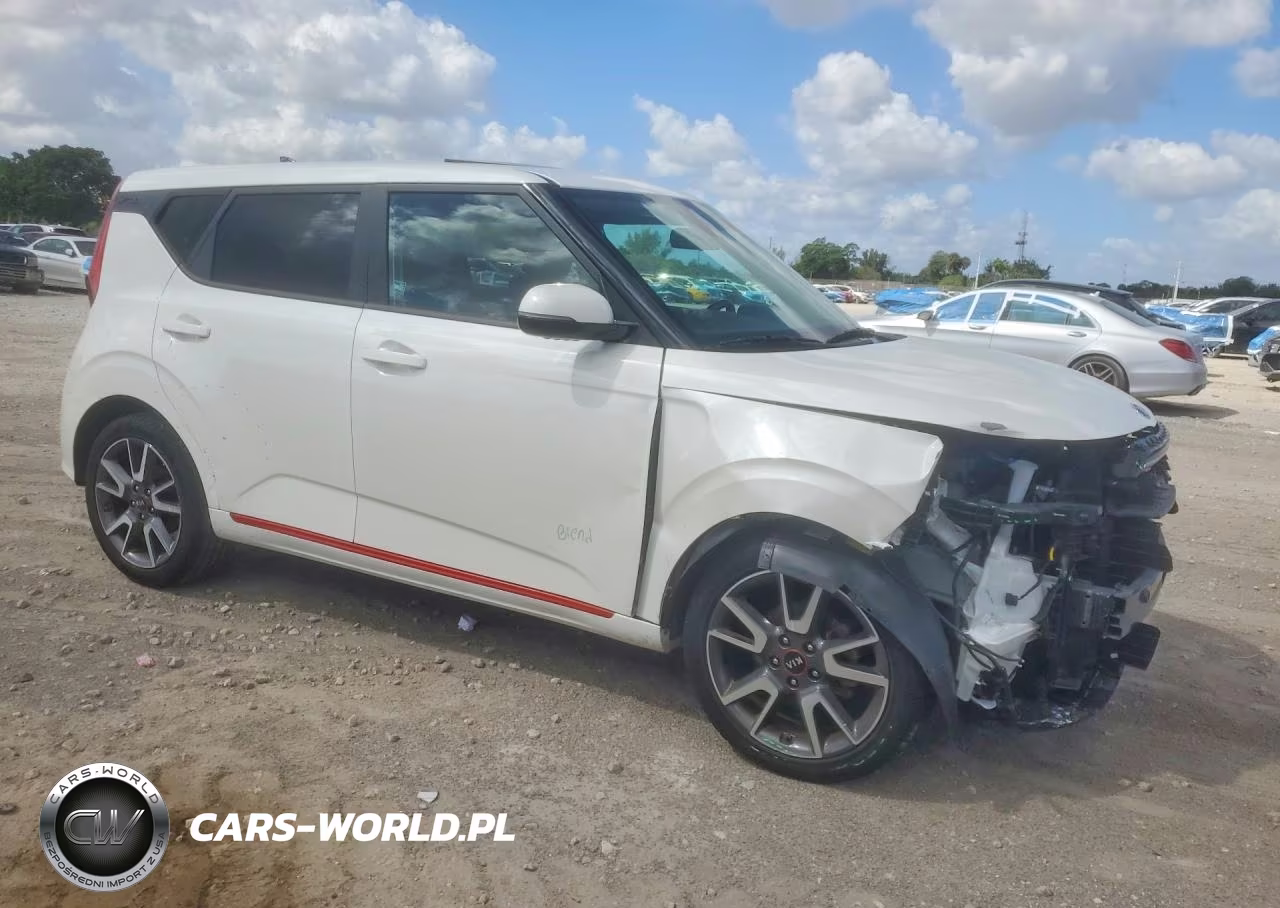 2021 Kia Soul Gt-Line VIN:KNDJ63AU2M7789075 - 4