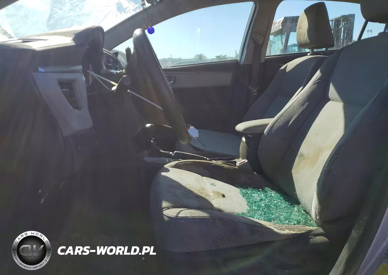 2016 Toyota Corolla Le VIN:5YFBURHE3GP514345 - 7