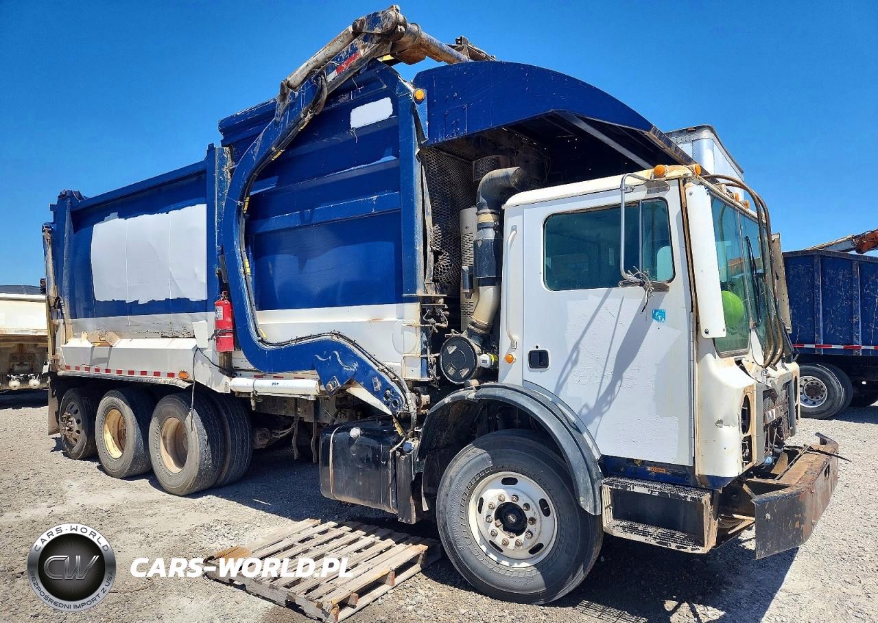 2016 Mack 600 Mru600