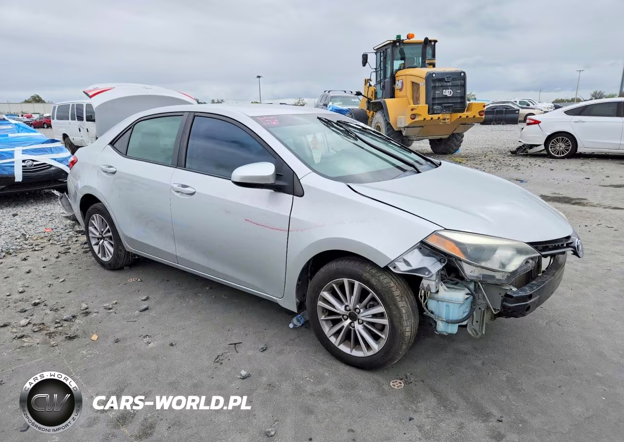 2016 Toyota Corolla Le VIN:5YFBURHE5GP445481 - 4