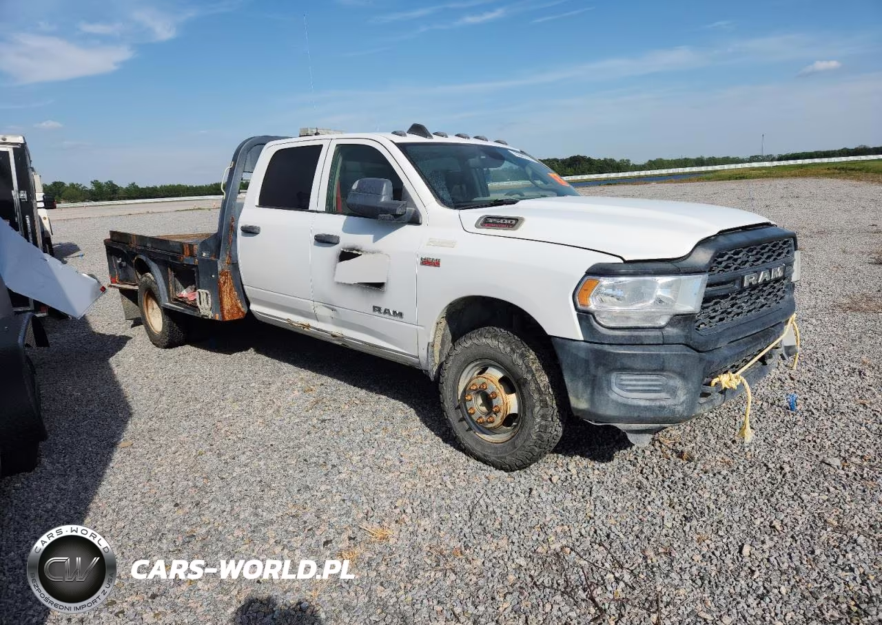 2020 Ram 3500 Flatbed Truck