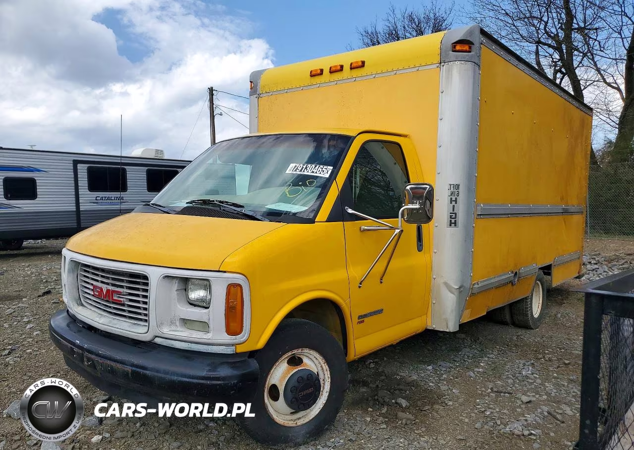 2001 GMC Savana Cutaway G3500