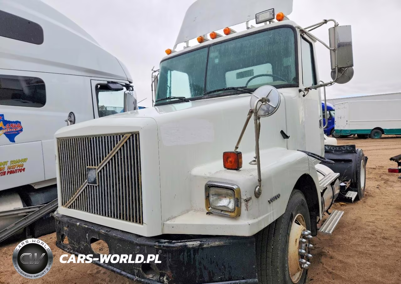 1996 Volvo Wg Semi Truck VIN:4V4JBAPE4TR844018 - 2