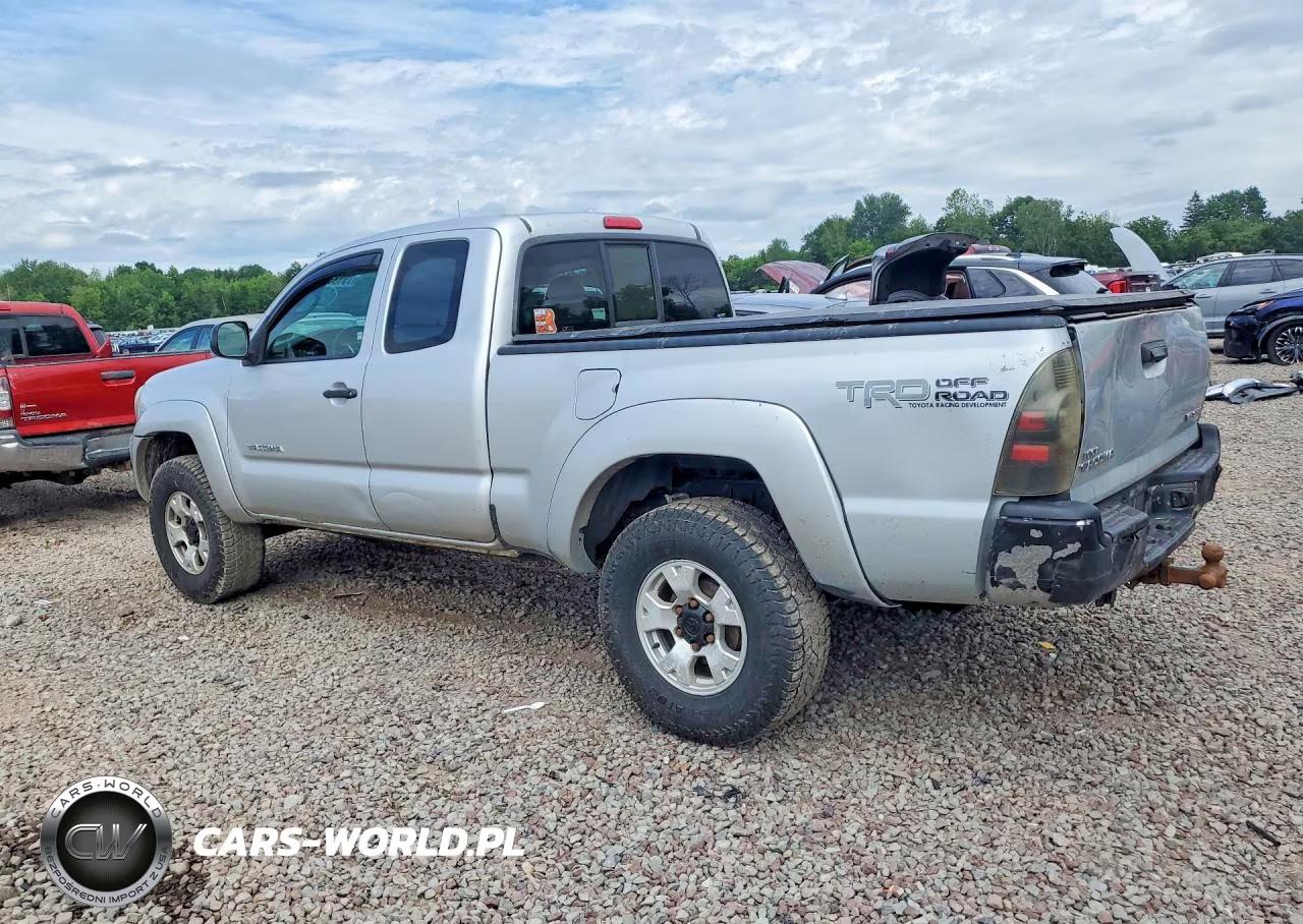 2010 Toyota Tacoma Access Cab VIN:5TEUU4EN1AZ704727 - 2