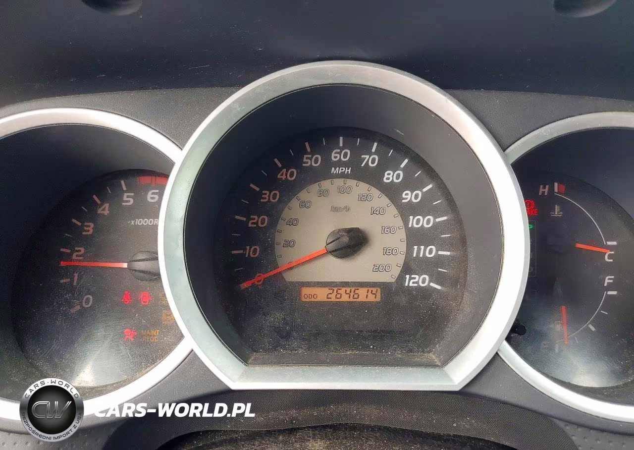 2010 Toyota Tacoma Access Cab VIN:5TEUU4EN1AZ704727 - 9