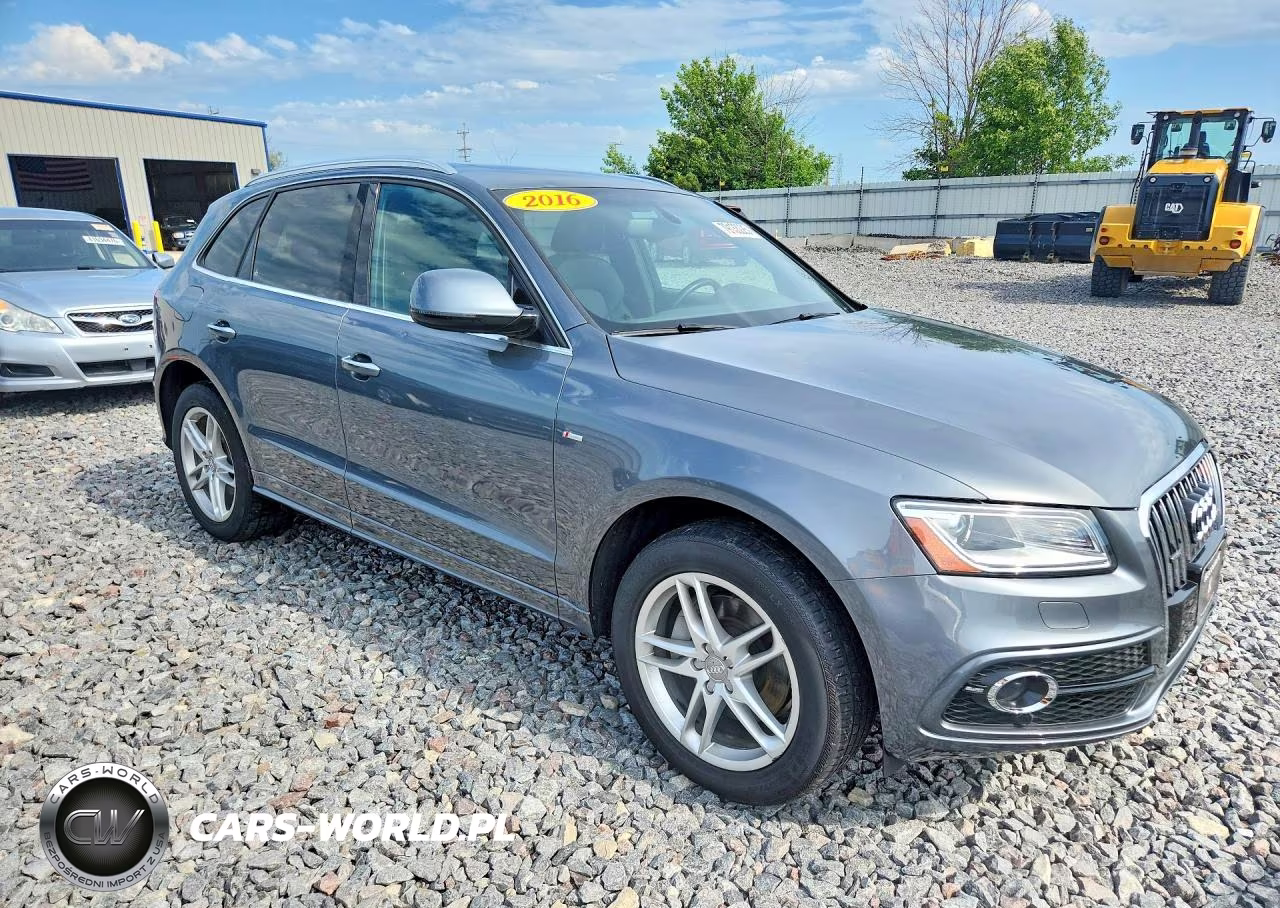 2016 Audi Q5 Premium Plus S-Line VIN:WA1D7AFP4GA150473 - 4