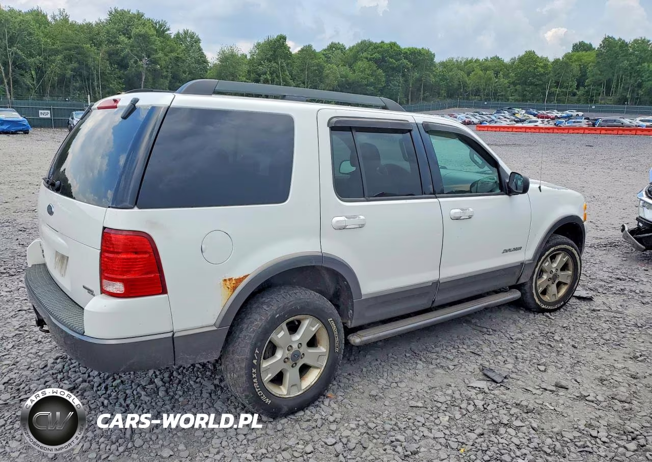 2005 Ford Explorer VIN:1FMZU73E85UA61894 - 3