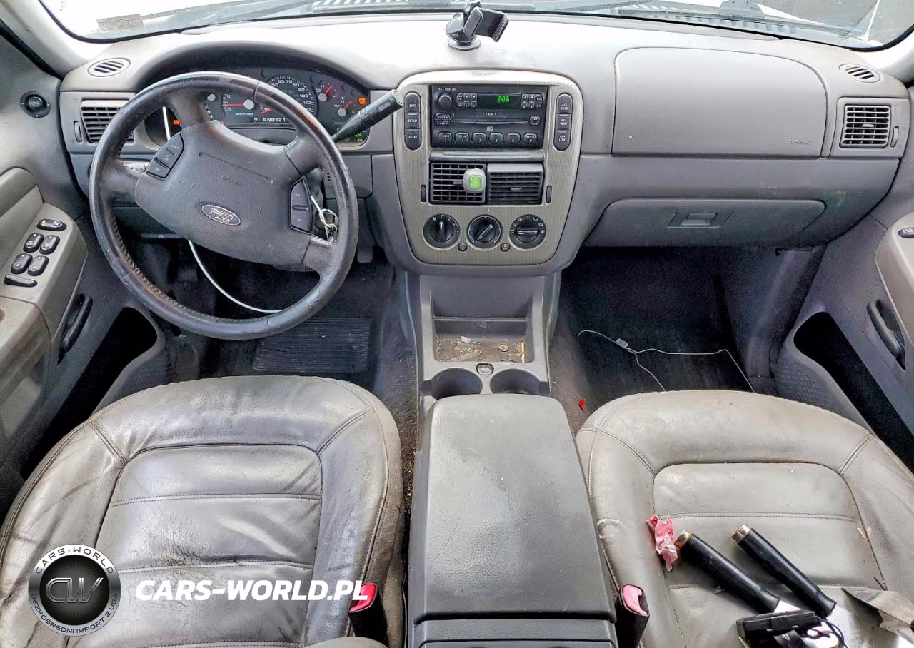 2005 Ford Explorer VIN:1FMZU73E85UA61894 - 8