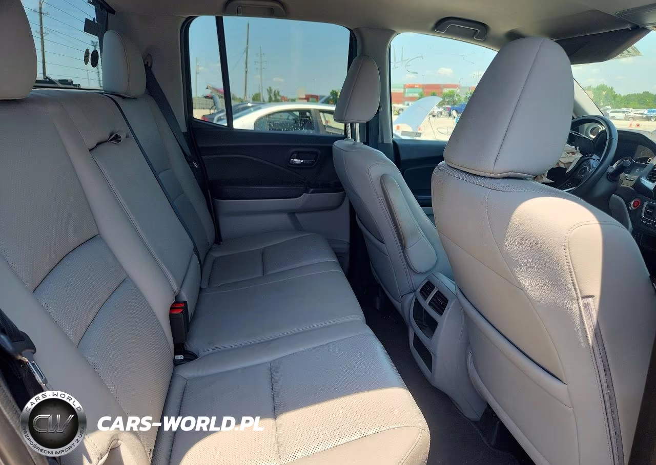 2018 Honda Ridgeline Rtl VIN:5FPYK3F66JB015946 - 10