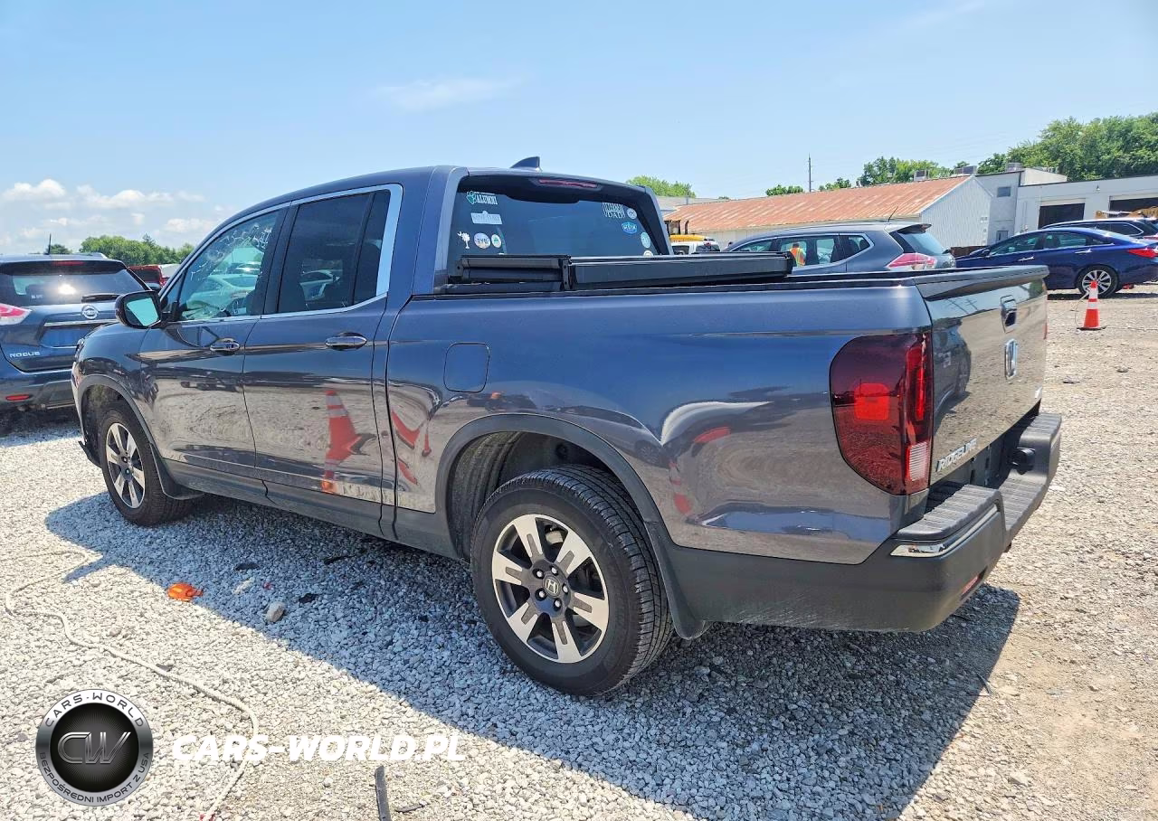 2018 Honda Ridgeline Rtl VIN:5FPYK3F66JB015946 - 2