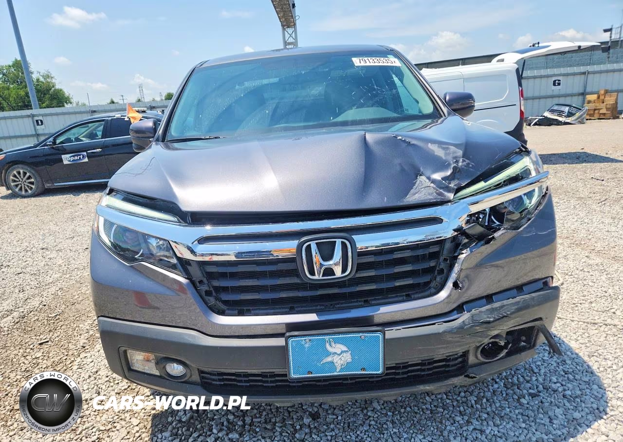 2018 Honda Ridgeline Rtl VIN:5FPYK3F66JB015946 - 5