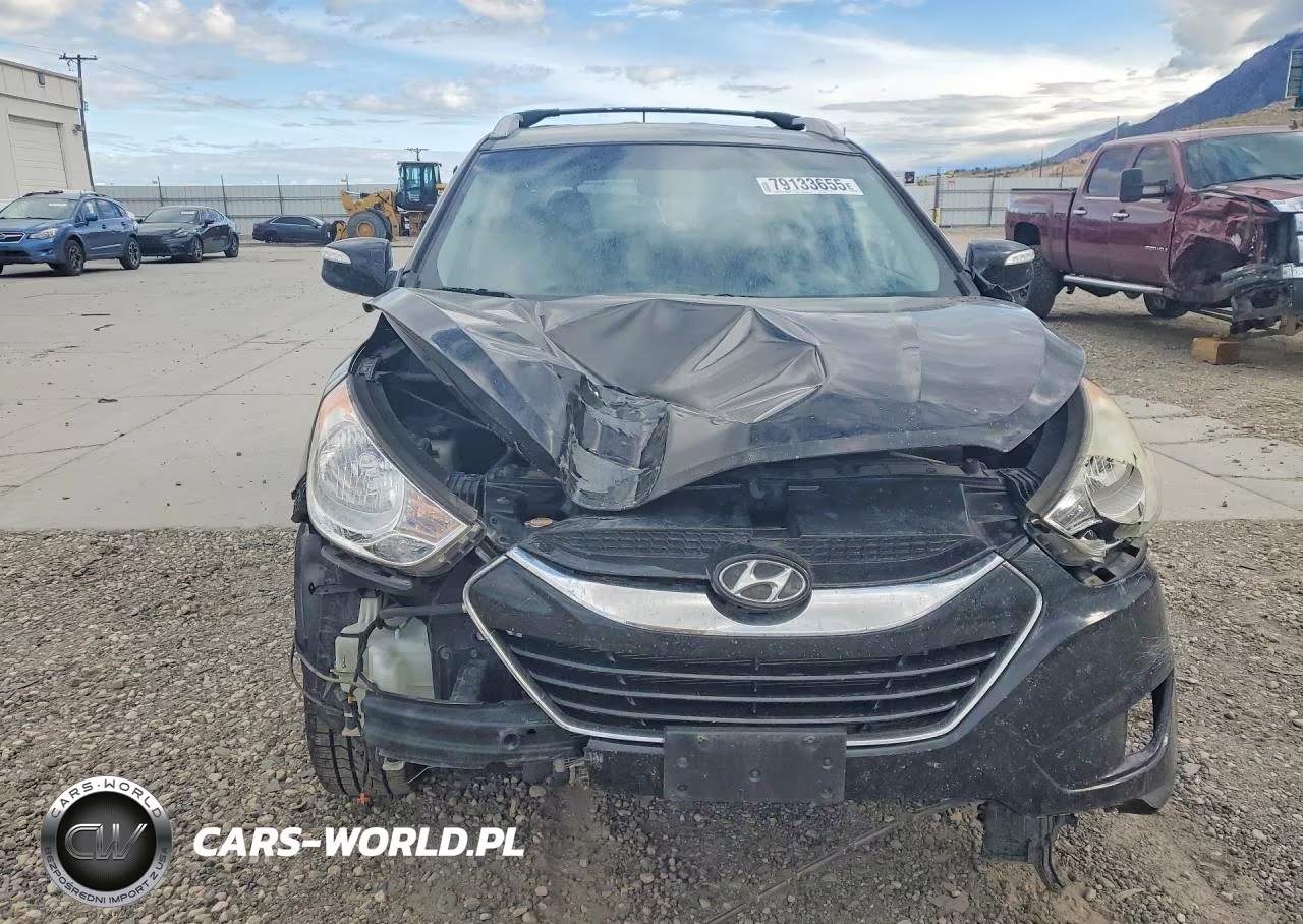 2011 Hyundai Tucson Limited VIN:KM8JUCAC6BU291095 - 5