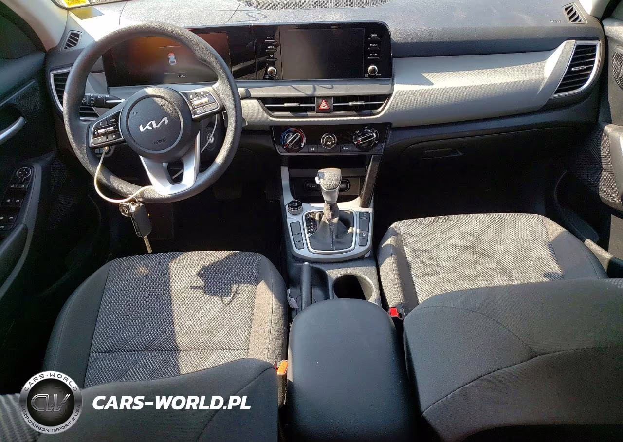 2026 Kia Seltos Lx VIN:KNDEPCAA1T7946792 - 8