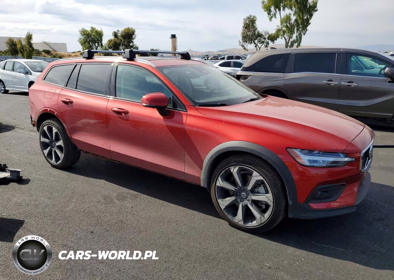 2025 Volvo V60 Cross Country Ultra VIN:YV4L12WL7S2147654 - 4