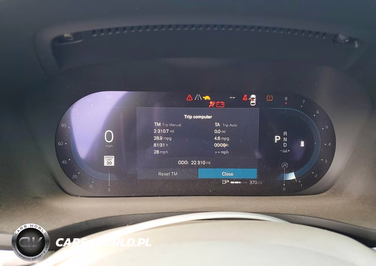 2025 Volvo V60 Cross Country Ultra VIN:YV4L12WL7S2147654 - 9