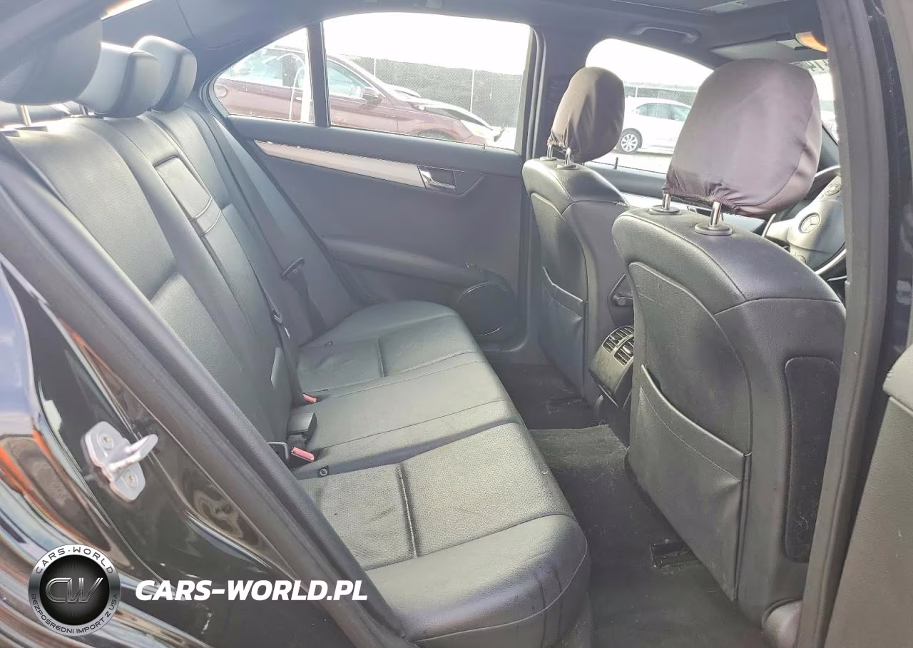 2008 Mercedes-Benz C 300 VIN:WDDGF54X38F075047 - 10