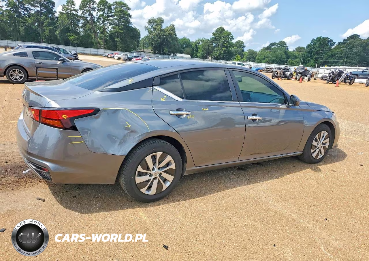 2020 Nissan Altima S VIN:1N4BL4BV7LC163849 - 3