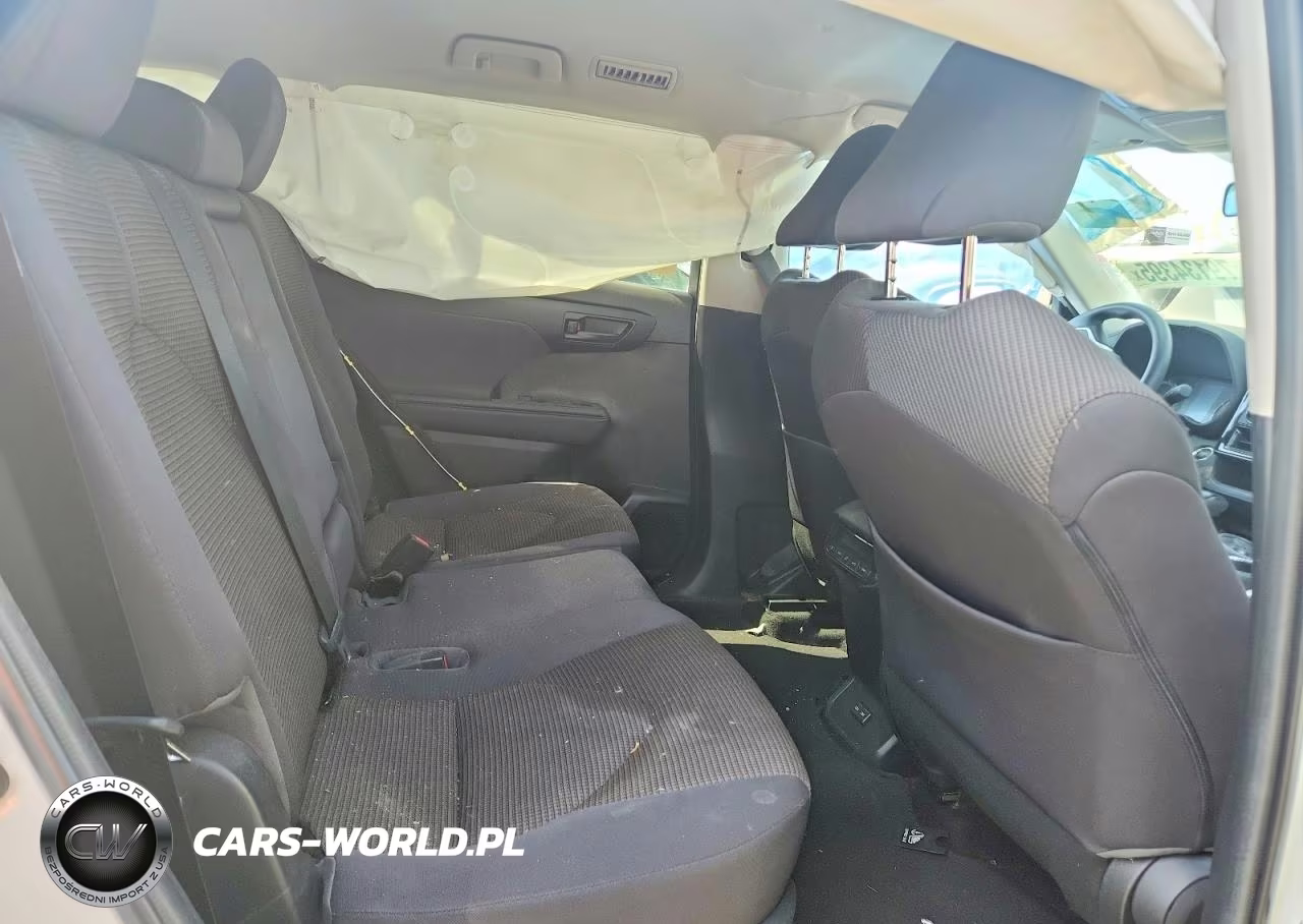 2022 Toyota Highlander L VIN:5TDCZRAH6NS123611 - 11