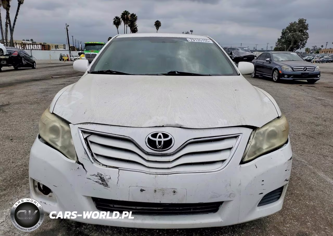 2010 Toyota Camry Le VIN:4T1BF3EK8AU549230 - 5