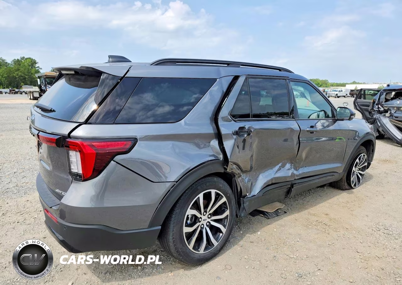 2025 Ford Explorer St-Line VIN:1FMUK8KH6SGB58409 - 3