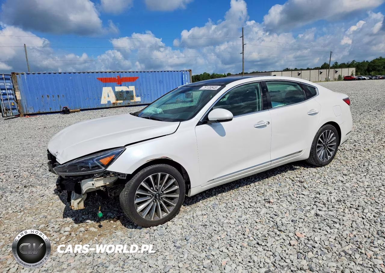 2017 Kia Cadenza Premium – zdjęcie 1 z 13