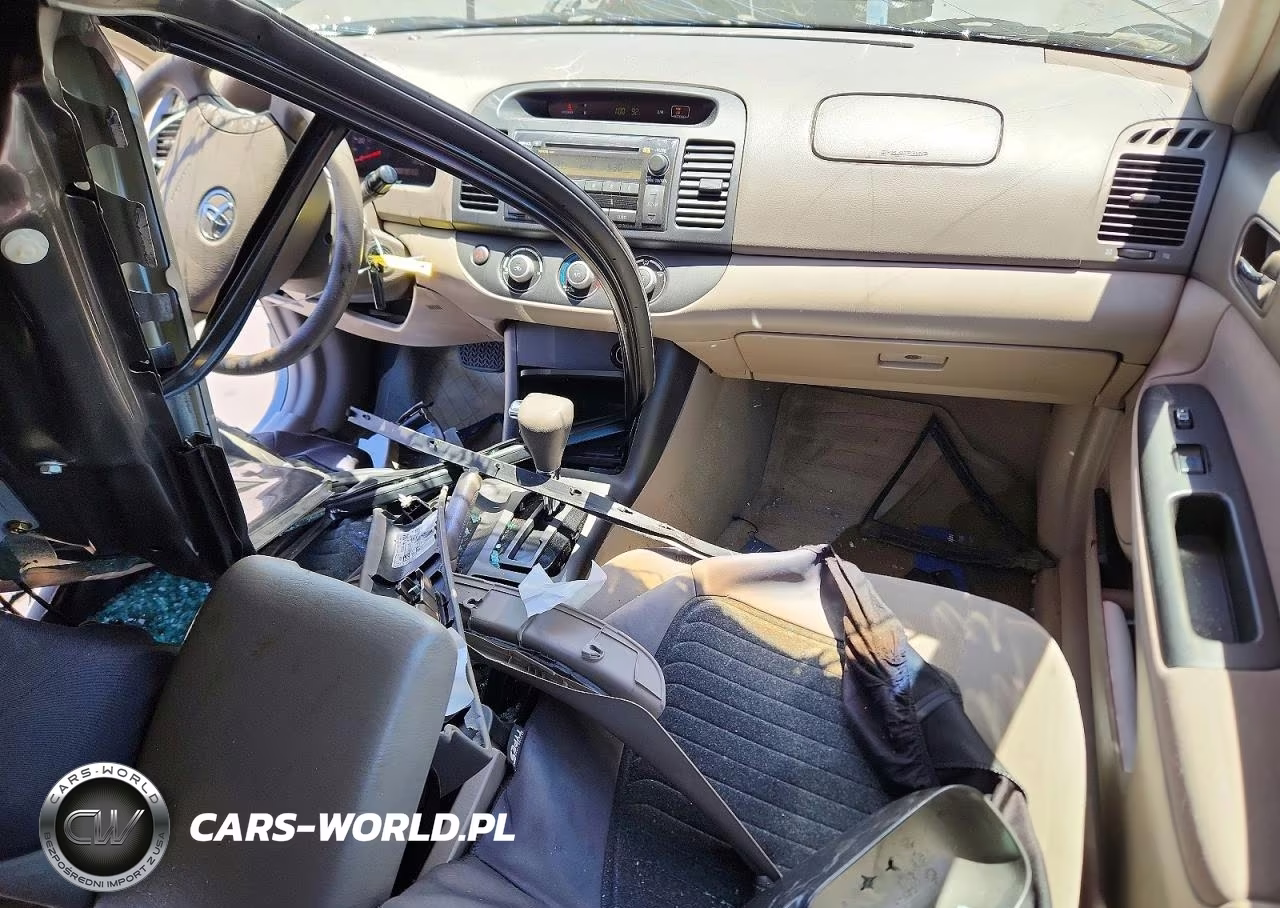 2005 Toyota Camry Le VIN:4T1BE32K35U545289 - 8