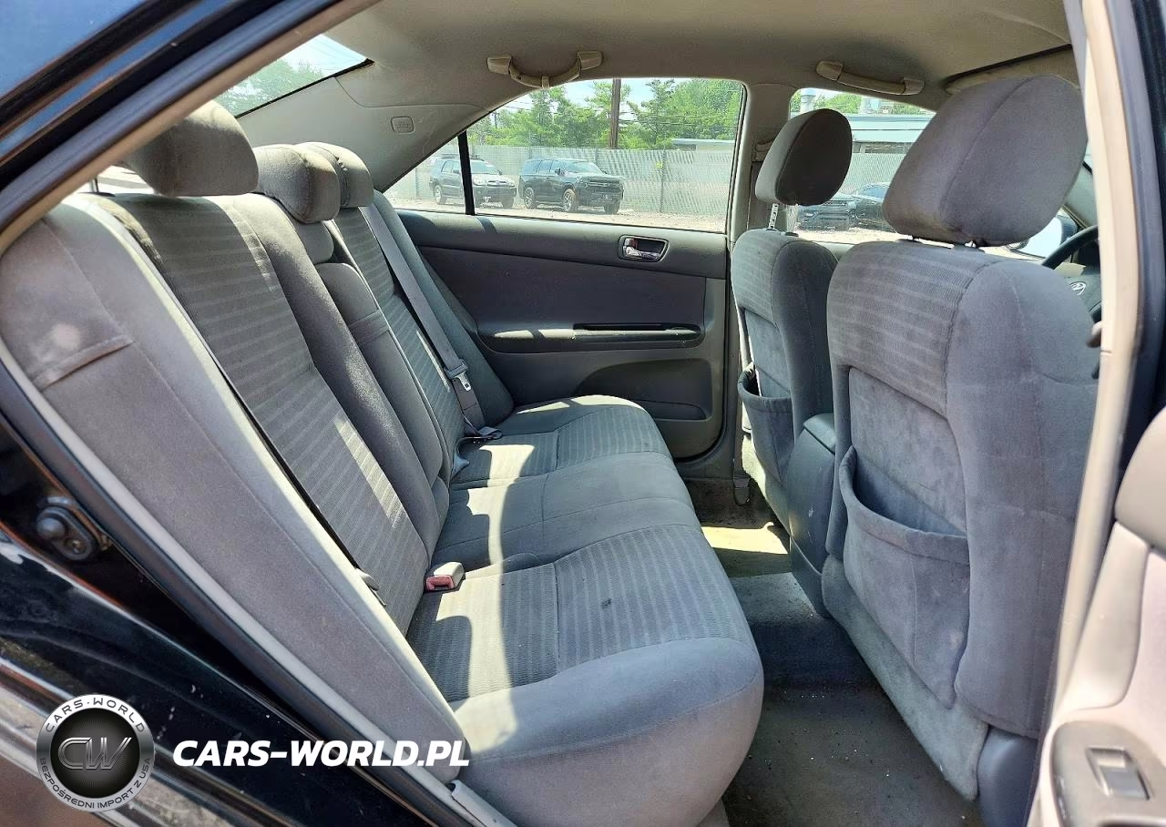 2005 Toyota Camry Le VIN:4T1BE30K95U022572 - 10