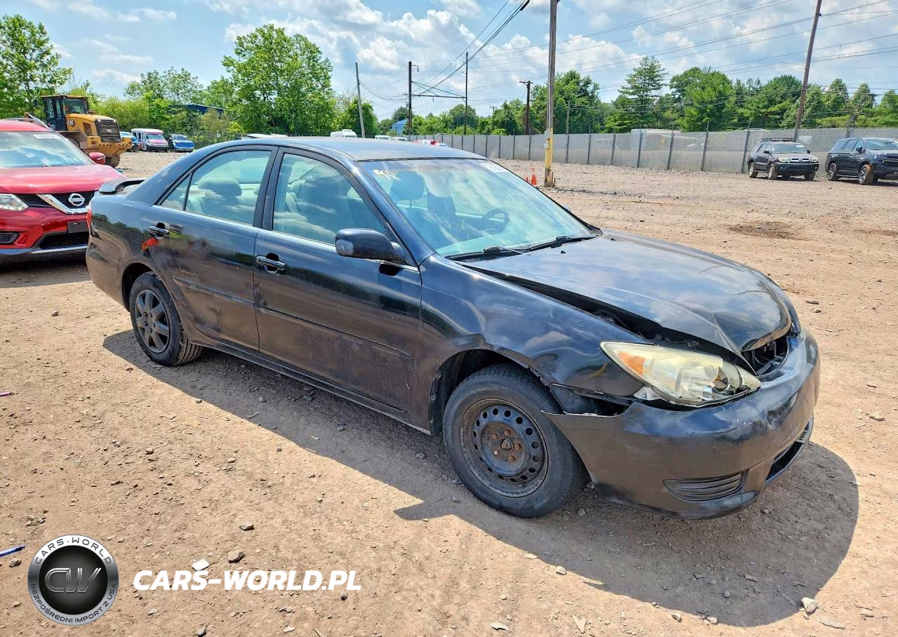 2005 Toyota Camry Le VIN:4T1BE30K95U022572 - 4