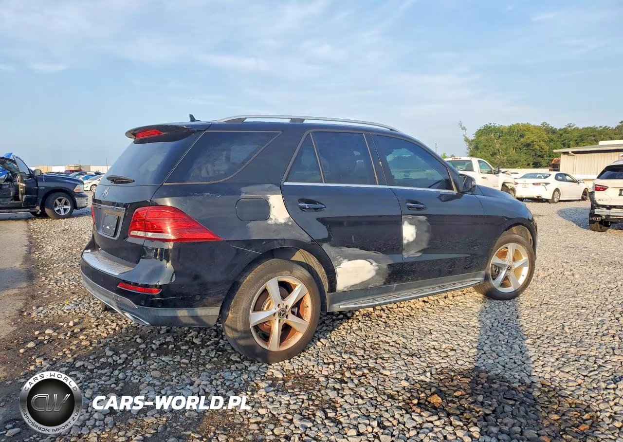 2018 Mercedes-Benz Gle 350 VIN:4JGDA5JB9JB092173 - 3